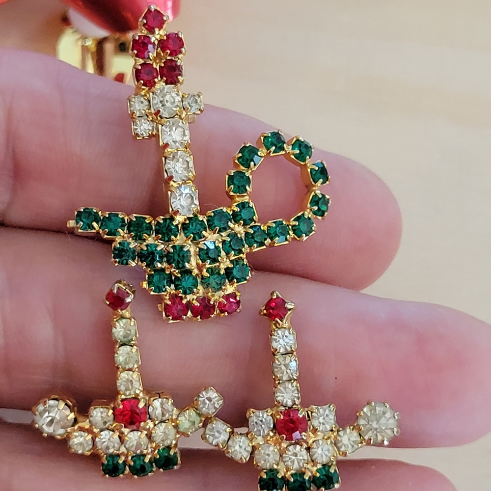 Christmas Jewelry Vintage to Now ~ Clip-On Earrings (2pr) & Brooch ~ Rhinestones - Picture 6 of 16